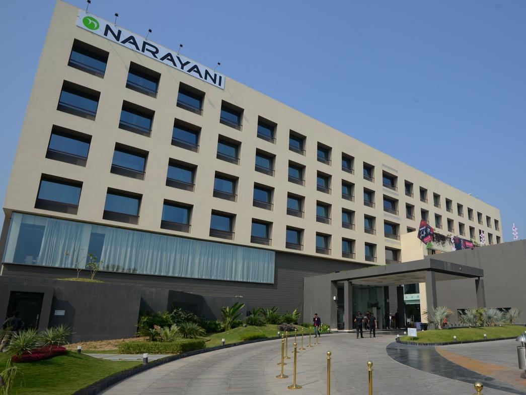 Hotel Narayani Heights, Ahmedabad Exterior foto
